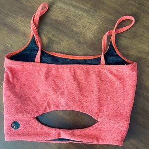 Five dance top size PA